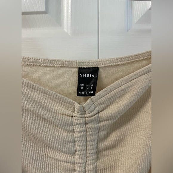 SHEIN Beige Drawstring Crop Top - Picture 4 of 6